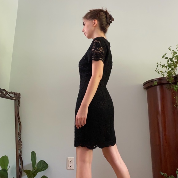 BEADED BLACK LACE DRESS - Picture 6 of 8